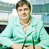 Юрий Набережнев