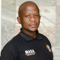 Larry Mlangeni
