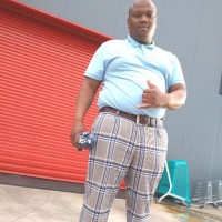 Billy Tau