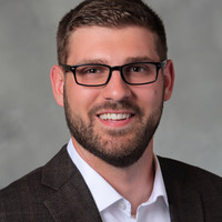 Devan Brandt, Lg