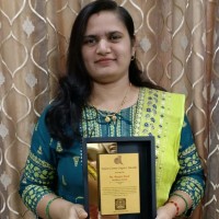 Manjiri Dixit