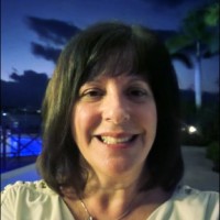 Julie Mctaggart