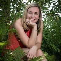 Lindsey Violet