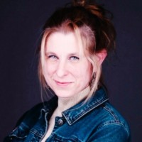 Carolyn Wenz