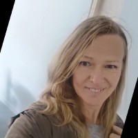 Henrietta Molnar