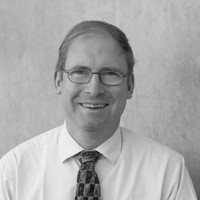 Prof. Dr. Peer Loebmann