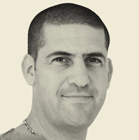 Eyal Gil