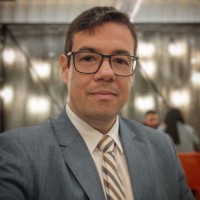 Carlos Eduardo Vellozo De Campos