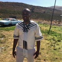 Zolani Mbele