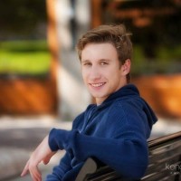 Mitchell Thomas