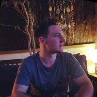 Tom Mcglone