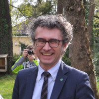 Peter Mayer