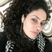 Queli Fernandes