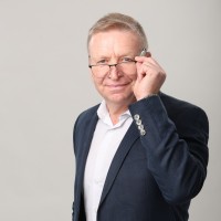 Игорь Галинский