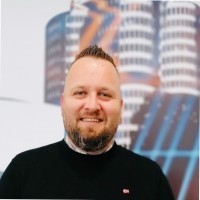 Tobias Veltl