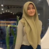 Sharla Martiza Yunani