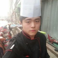 岳辰飞
