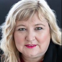 Elmarie Van Loggerenberg