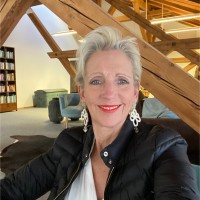 Irène Büsser