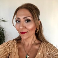Julia Canpinar Yücel