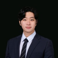 Jun Yong Lee