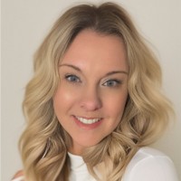 Julie Shelton