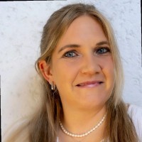 Tina Bréum