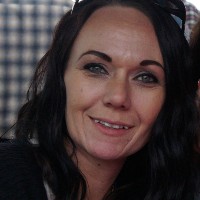Yvonne Bartle