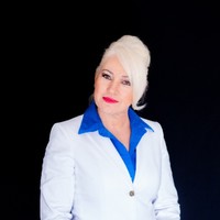 Marisa Meza