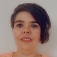Dominique Van Es - Slender