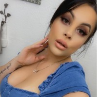 Vicky Chavez