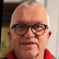 Bruce Robertson