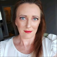 Nicola York