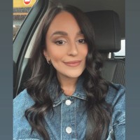 Vicki Sfyrios