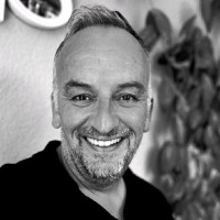 Matthias Oberhaensli