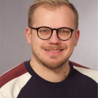 Tom Schneider