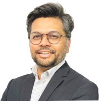 Naveen C
