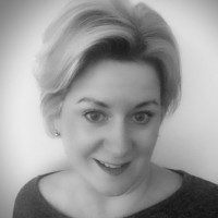 Eszter Keresztesi
