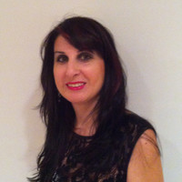 Lori Menendyan