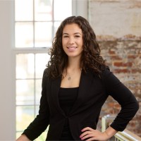 Isabella Kushner, Eit
