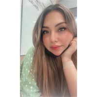Daniela V.