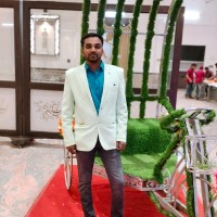 Ravi R