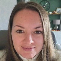 Lisa Rowlands