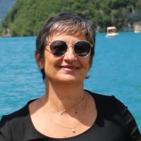 Valerie Lang
