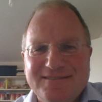 Raymond Dowie