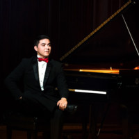Efrain Ulloa