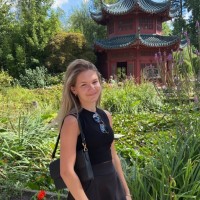 Fleur Van Hooijdonk