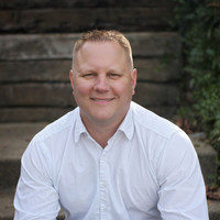 Alan DeVries