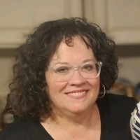 Julie Arata Beyer