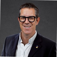 Luis Pavía
